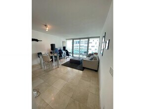 1331 Brickell Bay Dr, Unit 1104 in Miami, FL - Building Photo - Building Photo