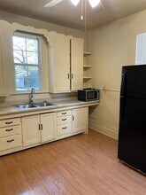 617 W Gandy St in Denison, TX - Foto de edificio - Building Photo