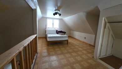 304 W Pine St in Lewistown, MT - Building Photo - Building Photo