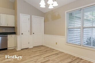 1711 Kildare Woods Dr in Greensboro, NC - Building Photo - Building Photo