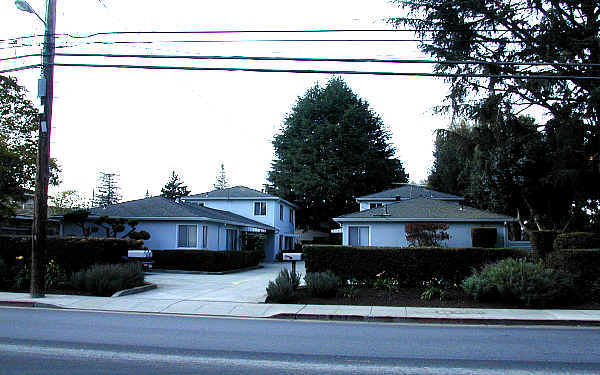 882-888 Middle Ave in Menlo Park, CA - Building Photo - Building Photo