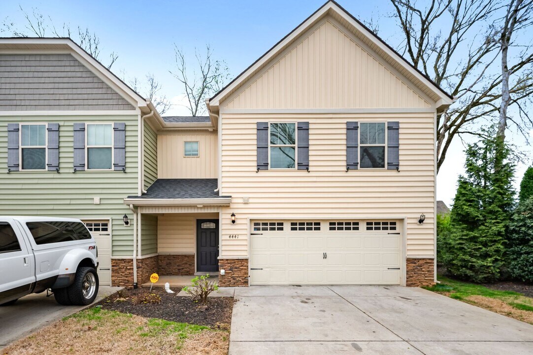 4441 Sunday Silence Way in Murfreesboro, TN - Building Photo