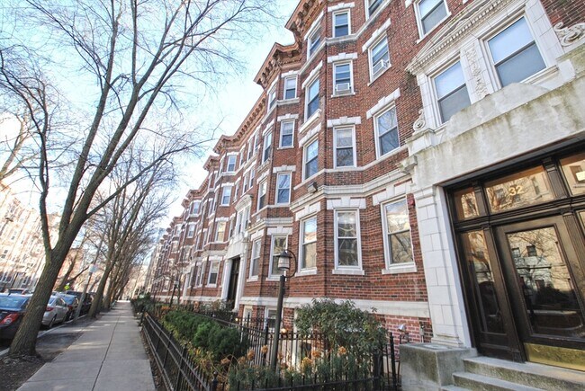 property at 32 Queensberry St