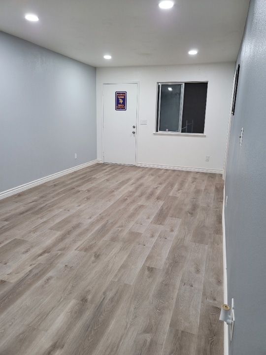 990 Via Fedora in Santa Maria, CA - Building Photo