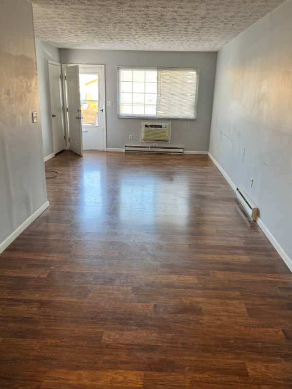 property at 1149 Dunaway St