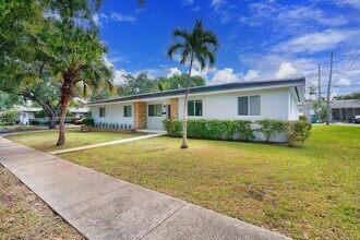 900 Benevento Ave in Coral Gables, FL - Building Photo - Building Photo