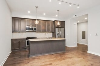 101 N 6th St in Columbus, OH - Building Photo - Building Photo