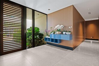 655 Layne Blvd in Hallandale Beach, FL - Foto de edificio - Building Photo
