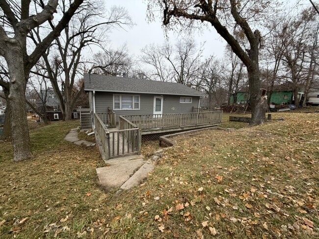 312 Hill St in Oakland, IA - Building Photo - Building Photo