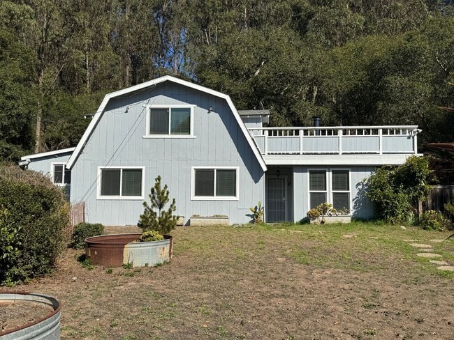 property at 650 Peaceful Valley Dr