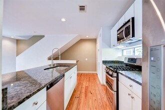 822 Ruthven St in Houston, TX - Building Photo - Building Photo