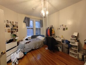 74 Revere St, Unit 2R in Boston, MA - Building Photo - Building Photo