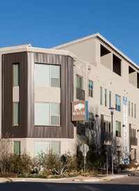 White Buffalo in Fort Worth, TX - Foto de edificio - Building Photo