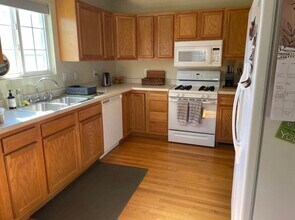 423 New York St in Kirkwood, MO - Building Photo - Building Photo