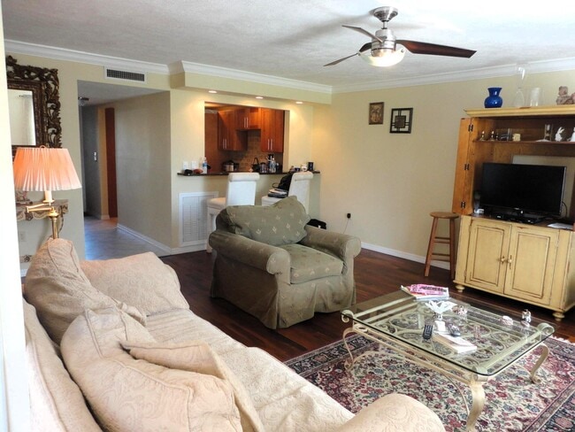 property at 5433 SE Miles Grant Rd