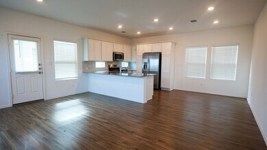 1321 Weatherford Ln in Leander, TX - Building Photo - Building Photo