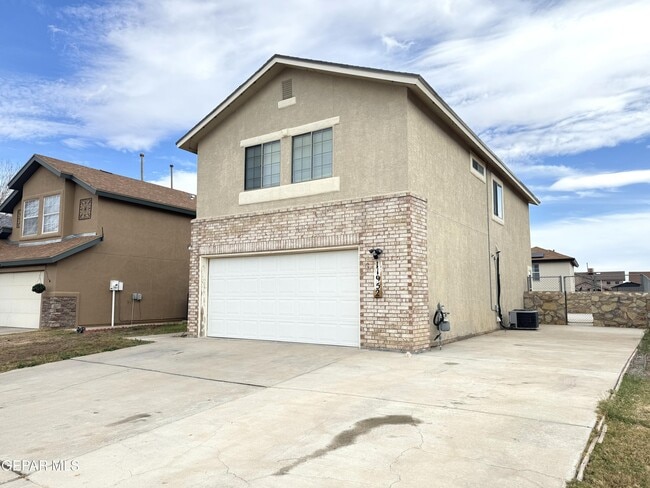 11952 Mesquite Miel Dr in El Paso, TX - Building Photo - Building Photo