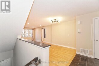 462 LeBoutillier Ave in Ottawa, ON - Building Photo - Building Photo