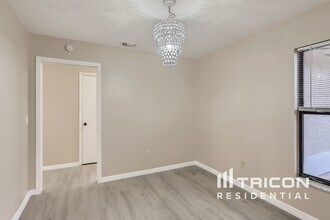 1007 Black Willow Dr in Oviedo, FL - Building Photo - Building Photo