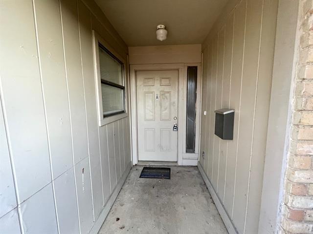 property at 804 Cullum Ct