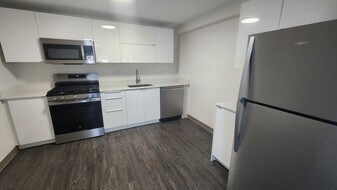 8 Darling St, Unit 5-11 in Boston, MA - Building Photo