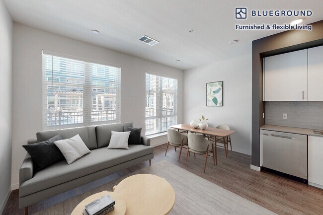 2600 Lawrence St in Denver, CO - Foto de edificio - Building Photo