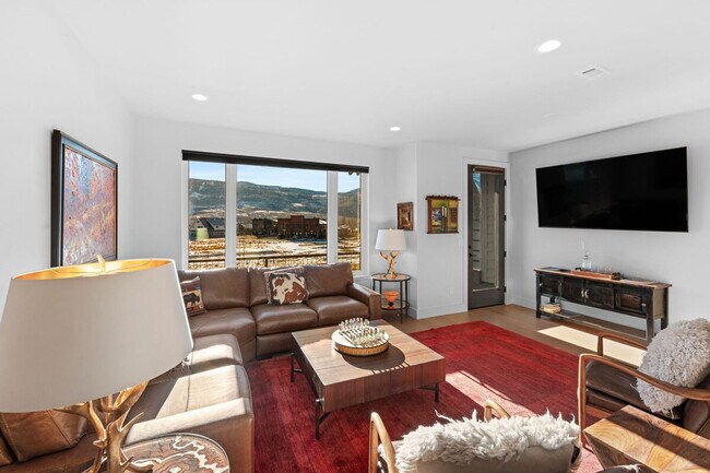 85 Haverly St in Crested Butte, CO - Building Photo - Building Photo