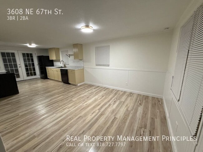 3608 NE 67th St in Gladstone, MO - Building Photo - Building Photo