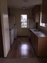 6121 SW Stevens St in Seattle, WA - Building Photo - Building Photo