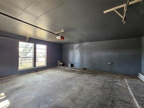 8314 Streamside Dr in Houston, TX - Building Photo - Building Photo