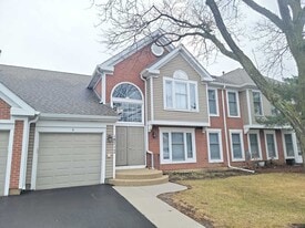 1871 Fox Run Dr in Elk Grove Village, IL - Building Photo