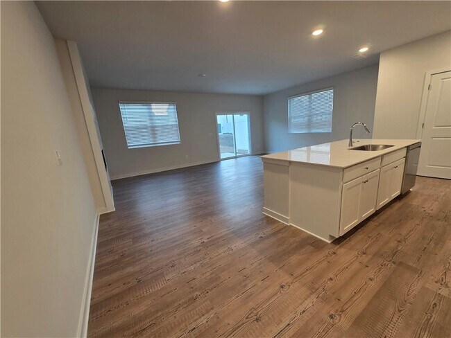 1712 Harper Lily Ln in Lawrenceville, GA - Building Photo - Building Photo