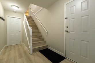 34660-34666 6 Ave in Abbotsford, BC - Building Photo - Building Photo