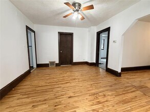 1030 Reaney Ave E in St. Paul, MN - Building Photo - Building Photo