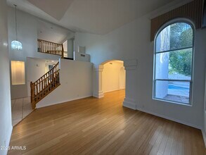 3213 E Desert Flower Ln in Phoenix, AZ - Building Photo - Building Photo