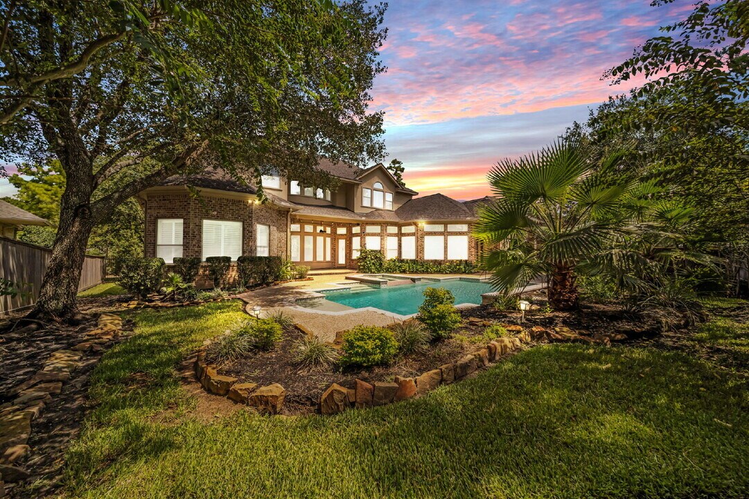 15 Player Green Pl in Spring, TX - Building Photo