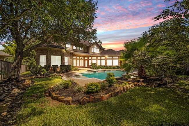 property at 15 Player Green Pl