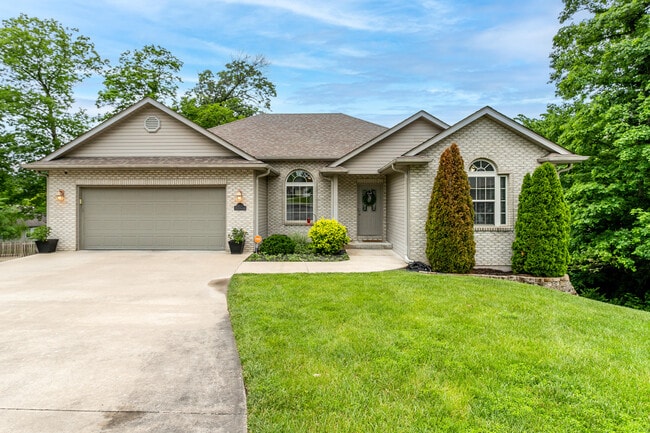 property at 613 Adens Woods Ct