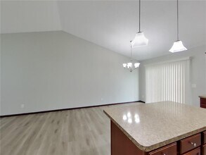 24796 Superior Dr in Rogers, MN - Building Photo - Building Photo