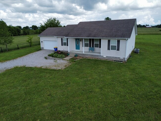 property at 9832 Smiths Grove- Scottsville Rd