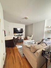 1040 Willow Ave in Hoboken, NJ - Building Photo - Building Photo