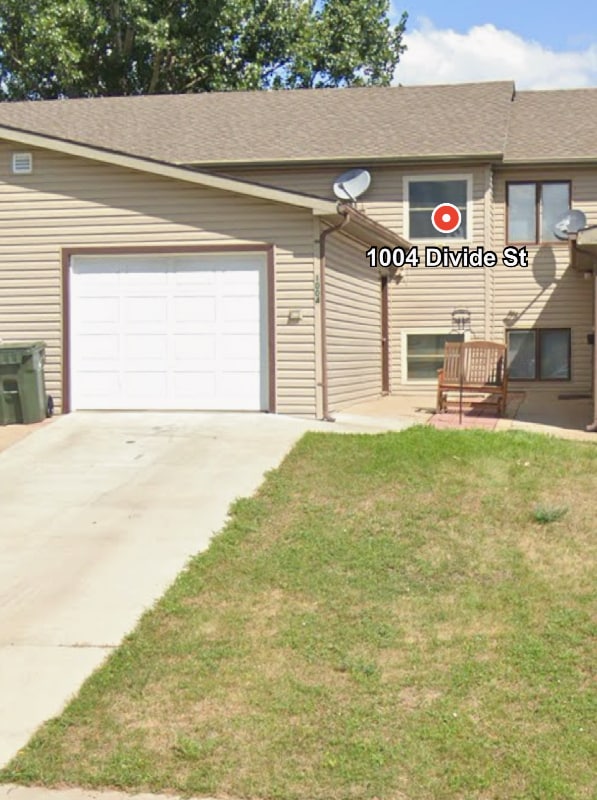 property at 1004 Divide St