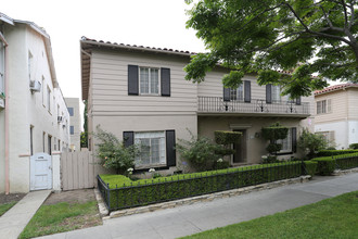 144 S Camden Dr in Beverly Hills, CA - Building Photo - Building Photo