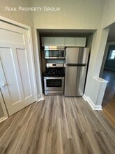 2560 Woodburn Ave in Cincinnati, OH - Building Photo - Building Photo