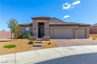 408 Dalton Crst Ave in Henderson, NV - Building Photo - Building Photo