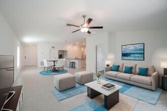 4015 84th Ct E in Palmetto, FL - Building Photo - Building Photo