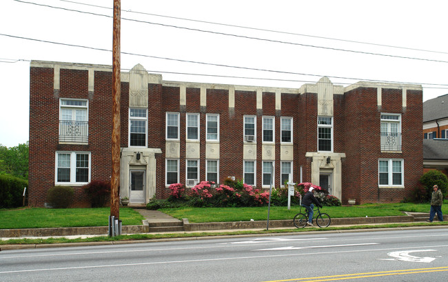 Rowella Apartments in High Point, NC - Building Photo - Building Photo