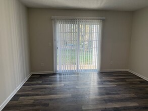 5611 Hornaday Rd in Greensboro, NC - Building Photo - Building Photo