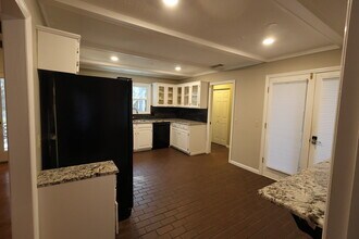 313 Palomino Path in Statesboro, GA - Building Photo - Building Photo