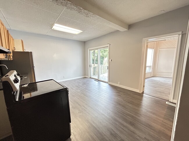 147 Elgin St in Hamilton, ON - Building Photo - Building Photo